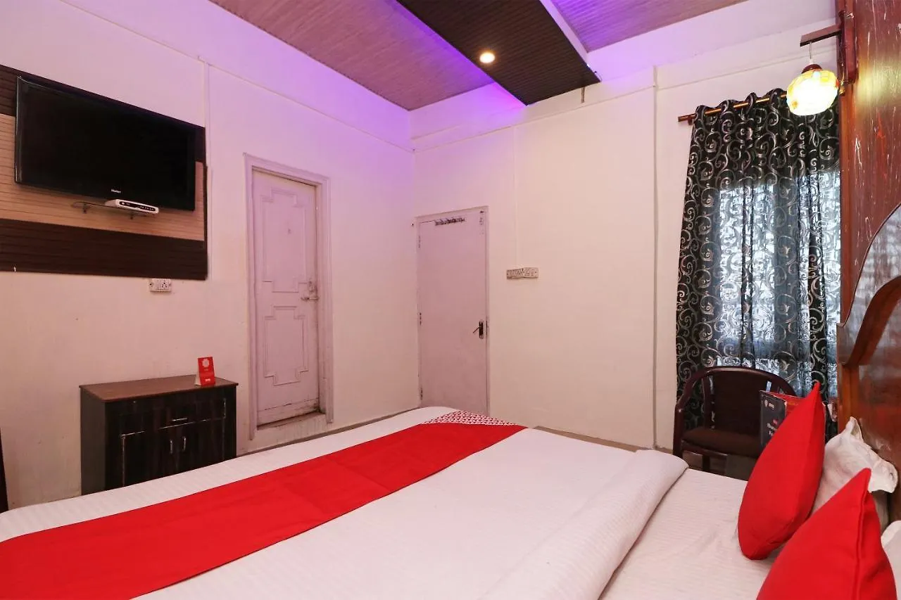 Oyo 73902 Vyttila Residency Hotel Kochi