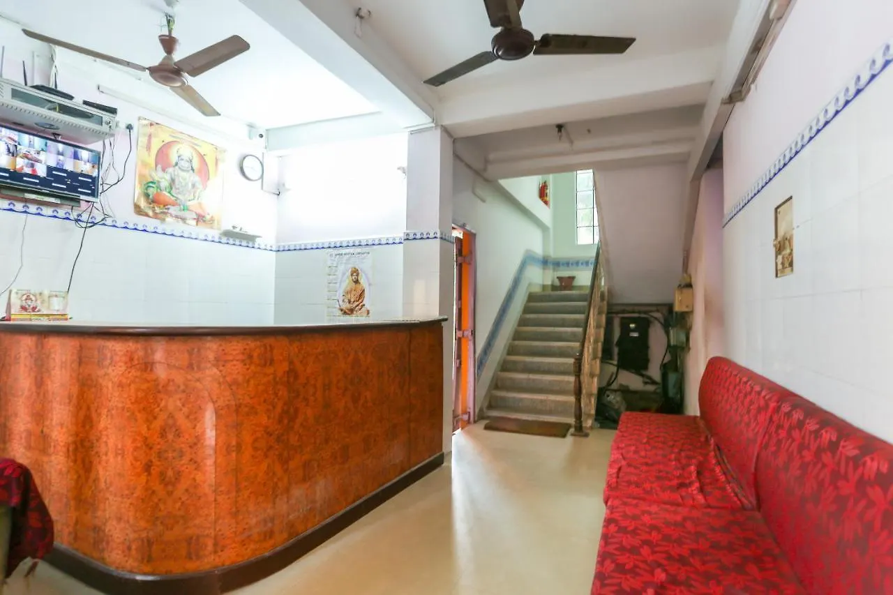 Oyo 73902 Vyttila Residency Hotel Kochi India
