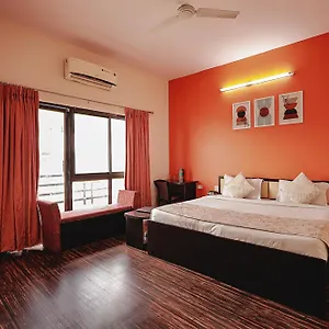 treebo-park-classic.udaipurhotels.org/