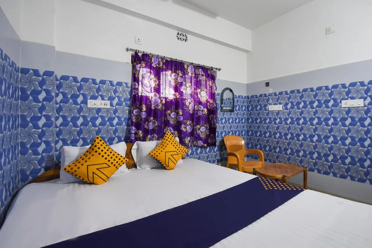 ホテルOyo 73902 Vyttila Residency Kochi 3*,