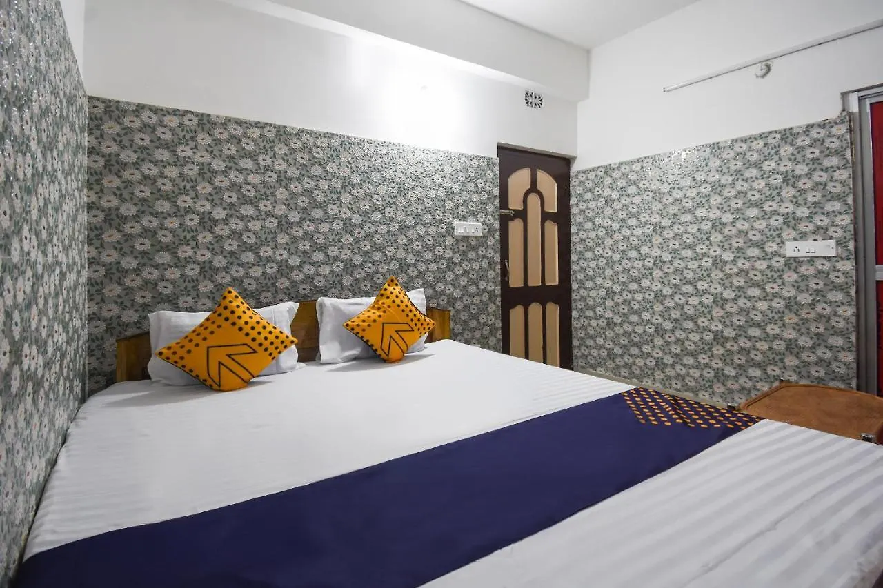 ホテルOyo 73902 Vyttila Residency Kochi